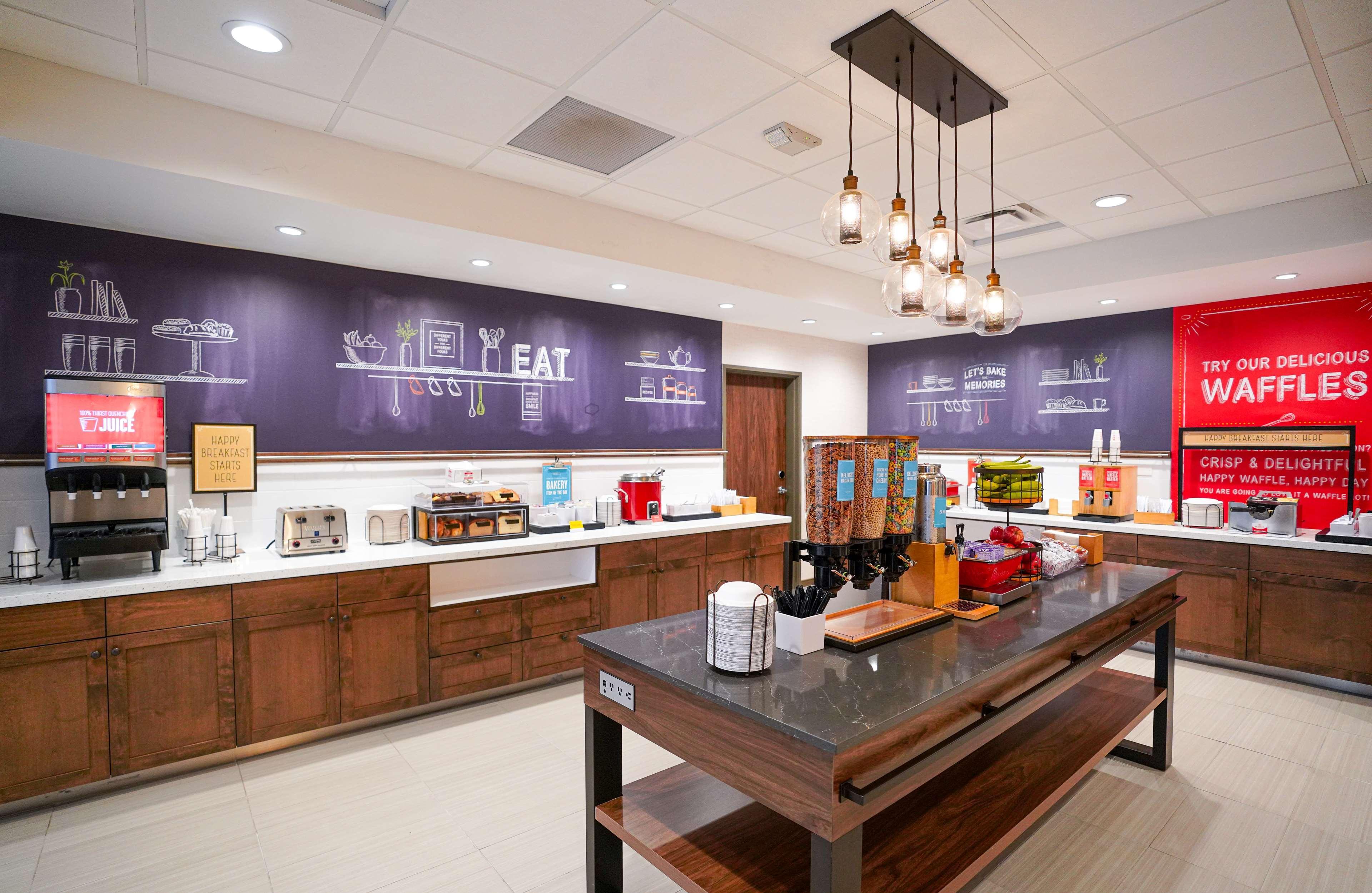 Hampton Inn Colorado Springs I-25 Central Екстер'єр фото