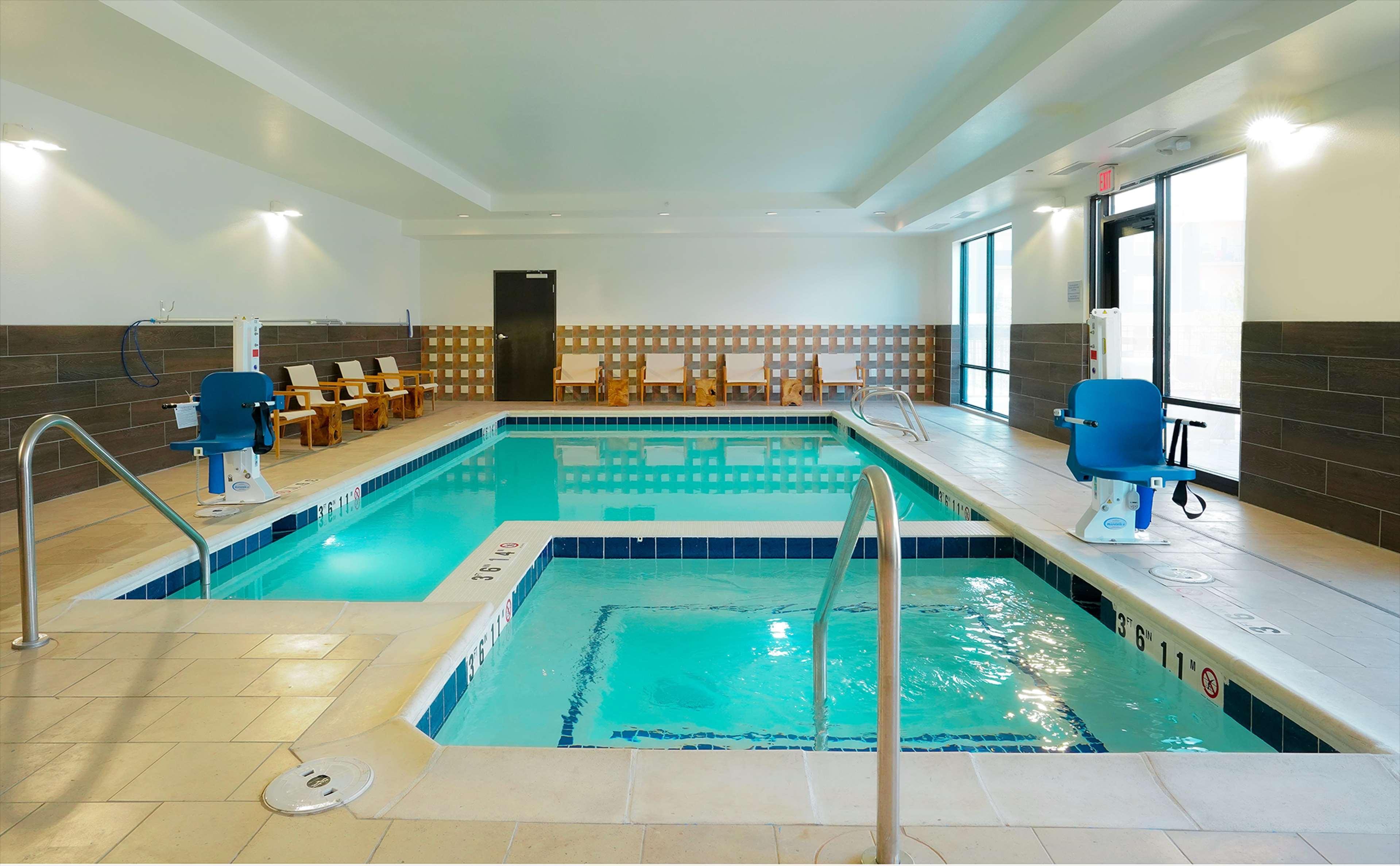 Hampton Inn Colorado Springs I-25 Central Екстер'єр фото