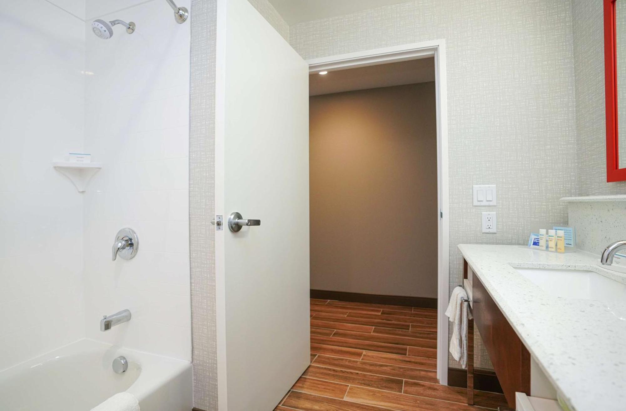 Hampton Inn Colorado Springs I-25 Central Екстер'єр фото